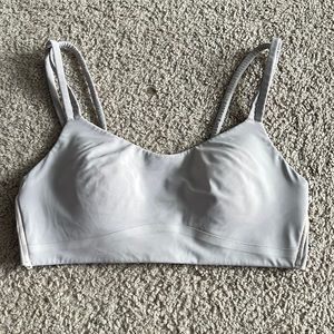 Lululemon bra size 2